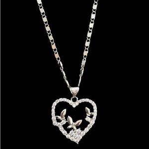 18K White Gold Plated Heart Necklace 🆕
